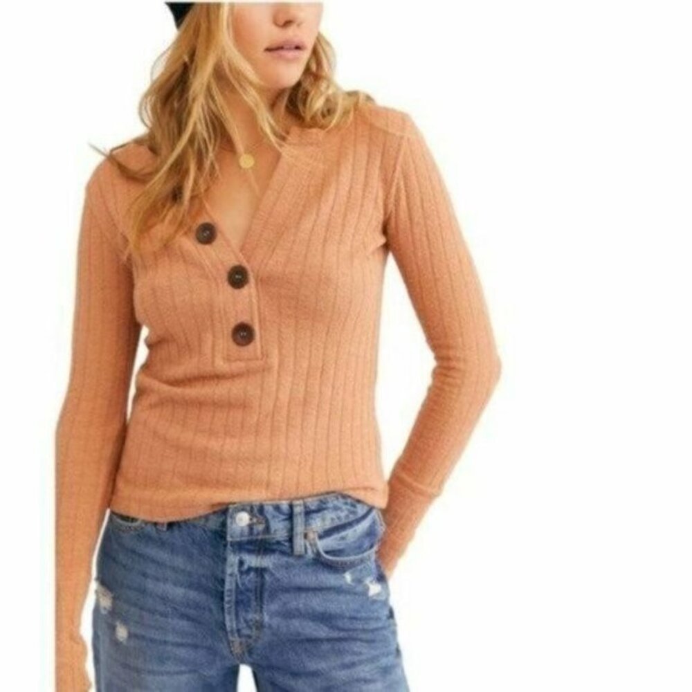 WE THE FREE - Free People Oliver Ribbed Henley Long Sleeve Top - Size Small